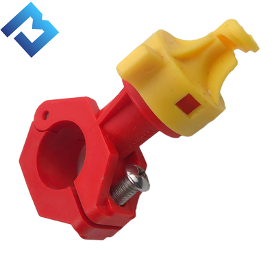 Amarillo y rojo de la boca de espray plástico del recambio de la máquina del rodillo de camino para Bomag BW203