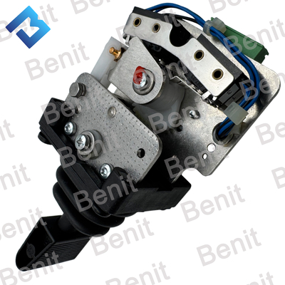 W50 Joystick Control Stick 24V Control Handle 194444 Conveyor Belt Lift Switch para piezas de fresadoras de carreteras