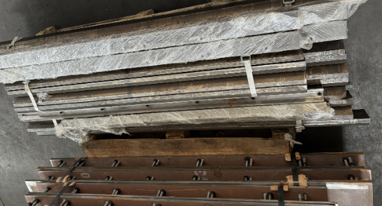 Kit de servicio de piezas de desgaste de transportador VOE17253552 de alta calidad ABG6820C Kit de desgaste de transportador ABG7820D