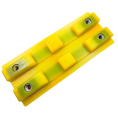 Construcción de carreteras Polyurethane Rubber 300*130-50P Tres costillas M12 Agujas de tornillo (centro Distancia 228*57) 2411112
