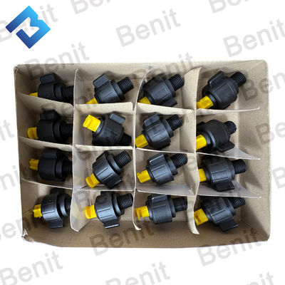 Boquilla pulverizadora de agua CC950 4812124321 Oblicua para piezas de repuesto de rodillo compactador