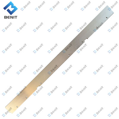 BENIT AB600-2 AB600-3 Placa de desgaste para el motor principal 6M 2052396 Placa de cuchillo resistente al desgaste para pavimentadores de asfalto